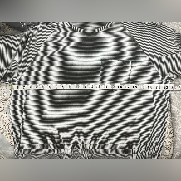 Massimo Dutti Green Striped T-Shirt - Picture 5 of 6